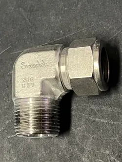 CONNECTOR 3/4
