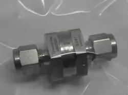 SWAGELOK IN LINE FILTER SS-4FW-7 (7-MICRON)