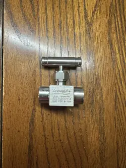 SWAGELOK SS-20VF4 NEEDLE  VALVE  