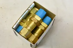 (5) NEW SWAGELOK B-600-11-4 BRASS TUBE BULKHEAD FITTING CONNECTORS