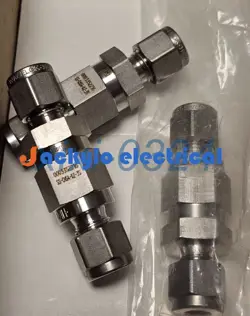 1PCS NEW SWAGELOK SS-CHS4-KZ-35 LIFT THE VALVE CORE BY 6000 PSIG DHL SHIPPING