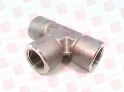 SWAGELOK SS-12-T / SS12T (NEW NO BOX)