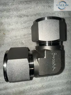 SWAGELOK SS-2409-9 COMPRESSION ELBOW