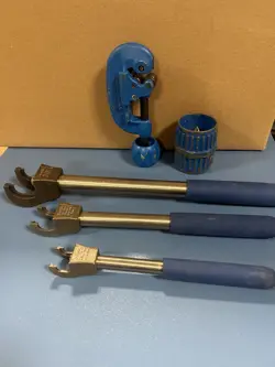 REEMER TOOL SET