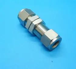 SS-810-6110PCS BULKHEAD UNION