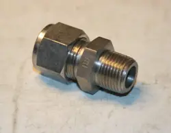 1/2 TUBE X 3/8 MNPT 316SS MALE CONNECTOR MOTION IND. - REF: SWAGELOK SS-810-1-6