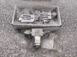 LOT OF 3 SWAGELOK SS-8TF-LE 1/2