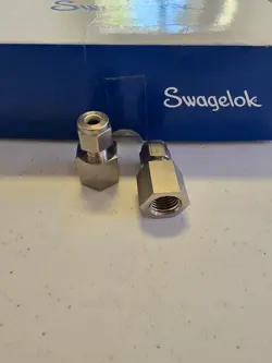 SWAGELOK TUBE FITTING, FEMALE CONNECTOR, 1/4 IN. TUBE OD X 1/4 FEMALE NPT