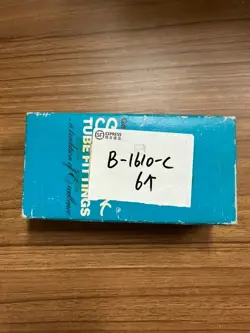 LOT OF 6PCS SWAGELOK  B-1610-C