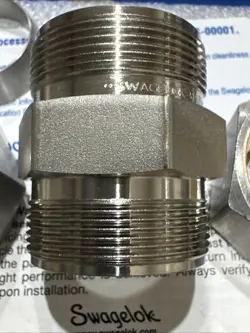 SWAGELOK SS-1610-6