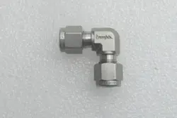  SWAGELOK SS-400-9  1/4