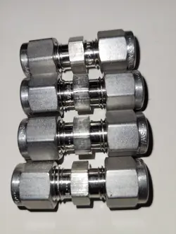 4- SWAGELOK SS-400-6 STAINLESS TUBE FITTING, UNION, 1/4
