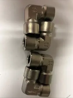 4- SWAGELOK SS-4-E  90 DEGREE ELBOW 