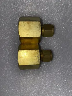 TUBE UNION ADAPTOR