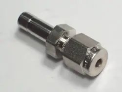 1 - SWAGELOK STAINLESS STEEL TUBE REDUCER, 1/8