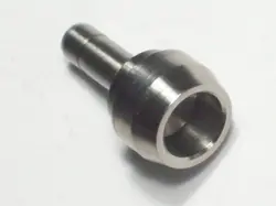 1 - SWAGELOK STAINLESS STEEL PORT CONNECTOR, 1/2