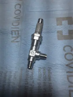 NUPRO ANGLE METERING VALVE B-SS2-A, 1/8