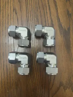 ELBOW SS-1210-9 LOT