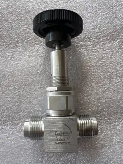 SS-BN8VCR8 MANUAL