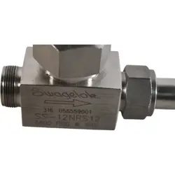 SWAGELOK SS-12NRS12 316 STAINLESS STEEL SEVERE SERVICE UNION BONNET NEEDLE VALVE