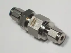 1- SWAGELOK STAINLESS STEEL POPPET 6000 PSI CHECK VALVE, 1/8