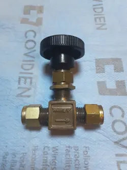 GLOBE VALVE