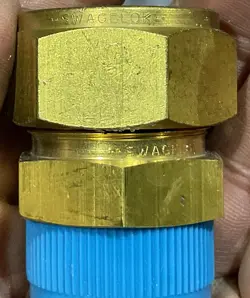 BRASS SWAGELOK TUBE