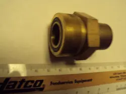 B-12-VCO-1 SWAGELOK;  3/4 VCO BODY TO 3/4 TUBE SOCKET; BRASS