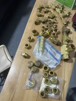 BRASS FITTINGS LOT