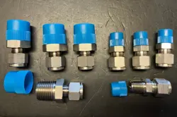 8 - SWAGELOK 316 STAINLESS PIPE TO 3/8