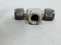 SWAGELOK STEEL FEMALE
