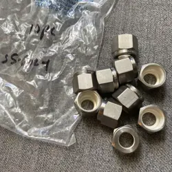10 LOT SWAGELOK NUTS 3/8