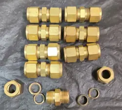 8 - CRAWFORD SWAGELOK BRASS CONNECTORS NEW