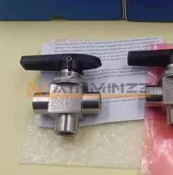 ONE NEW SWAGELOK SS-44XF6 THREE-WAY VALVE