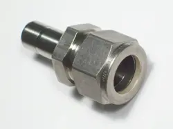 1 - SWAGELOK STAINLESS STEEL TUBE REDUCER, 5/8