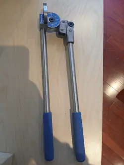 SWAGELOK TUBE BENDERS 3/8