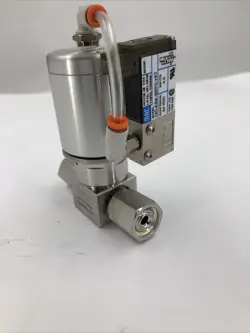 MAC SOLENOID VALVE 34C-ABA-GDFC-1KT W/ SWAGELOK 6LVV-DPFR4-P-C-12673