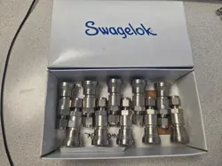 SWAGELOK SS-QC4-B-400 LOT