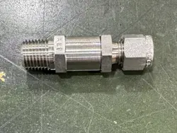 SWAGELOK SS-4C1-10 1/4