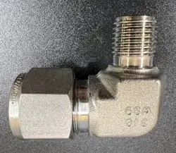 SWAGELOK® 1/2 TUBE OD X 1/4 NPT MALE PIPE 90°ELBOW CONNECTOR 316 STAINLESS STEEL