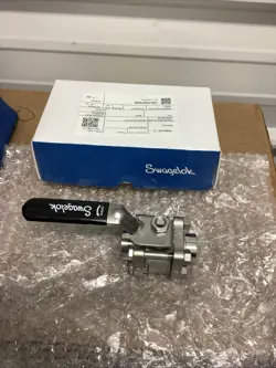 SWAGELOK STAINLESS STEEL 3-PIECE 60 SERIES BALL VALVE, REINFORCED