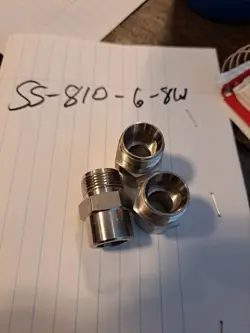 LOT OF 3 SWAGELOK SS-810-6-8W STAINLESS STEEL  FITTING