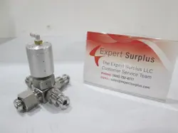 SWAGELOK, 6LV-DFD7778P1-C, 4 WAY MANUAL DIAPHRAGM VALVE, USED
