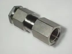 1- SWAGELOK STAINLESS STEEL POPPET 4900 PSI CHECK VALVE, 1/2