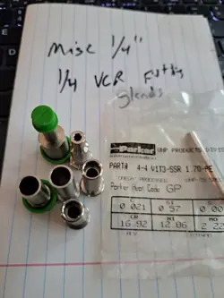 LOT OF MISC SWAGELOK 1/4
