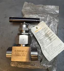 SWAGELOK SS-6HNBSW8T-G