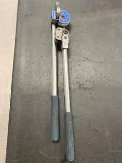 SWAGELOK MS-HTB-8 1/2 IN TUBE OD 1-1/2 BEND RADIUS HAND TUBE BENDER (PD4049805)