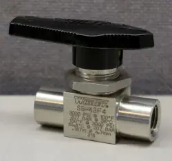 WHITEY SWAGELOK SS-43F4 STAINLESS STEEL BALL VALVE
