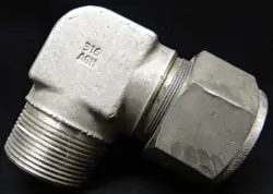 CRAWFORD PATENTED SWAGELOK-316 ELBOW CONNECTOR FITTING, 47MM THREAD DIAMETER