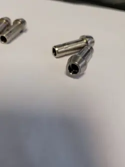 CONNECTOR 1/4